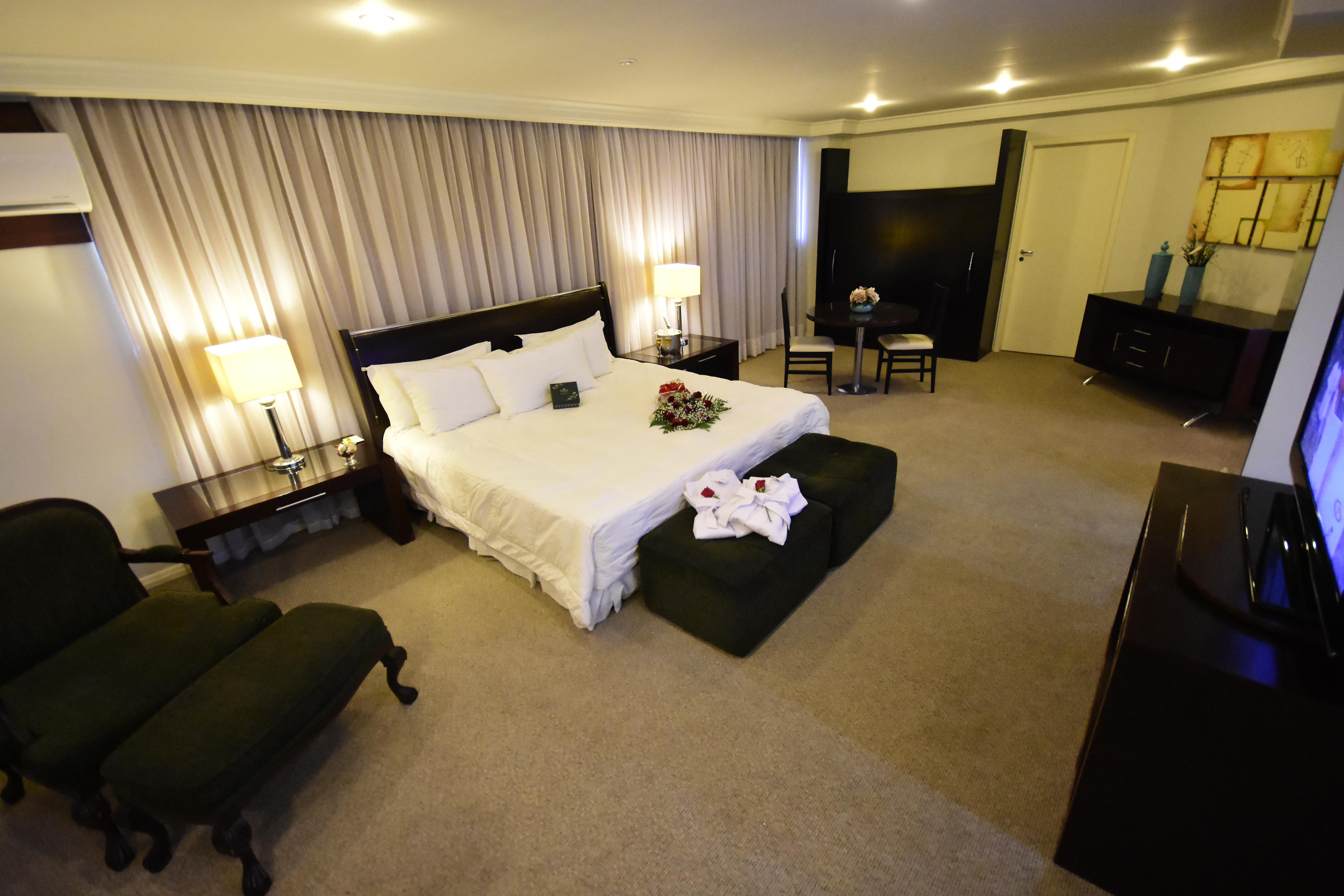 Central Park Hotel By Bourbon Cascavel  Exteriör bild